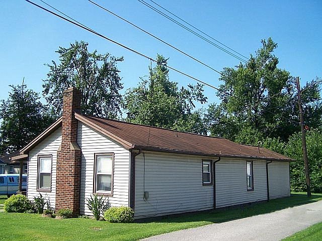 1st image of 810 Gunther Ave
