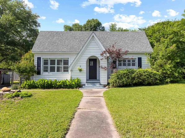 514 W Main St, Henderson, TX 75652