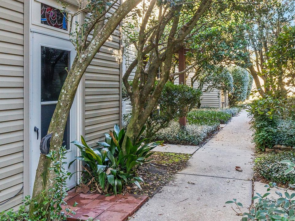Front Door Walkway