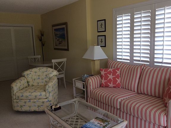 3rd image of 2170 Gulf Shore Blvd N Unit 21