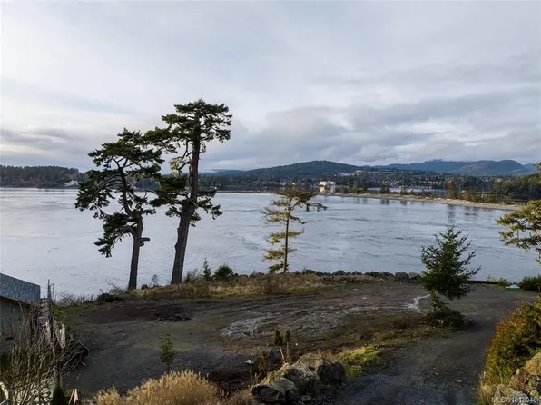 7120 Friendship Ln, Sooke, BC V9Z 1C1