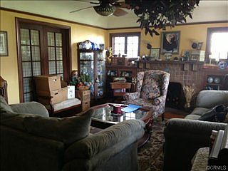 5th image of 319 E Columbia Ave
