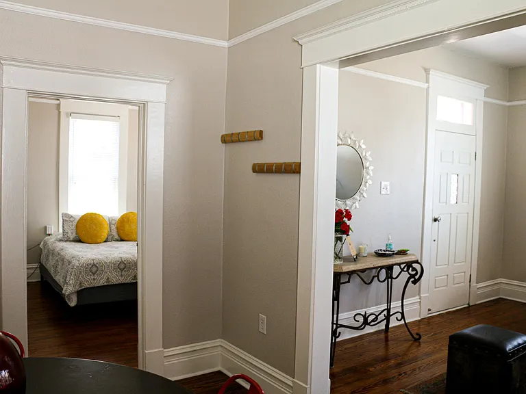 811 W Missouri Ave — Photo 10