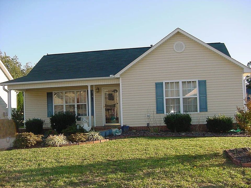 1st image of 2520 Wheatfield Dr