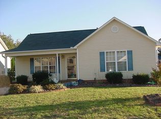 2520 Wheatfield Dr, Greensboro, NC 27405