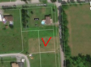 107 Lake Paupack Rd, Greentown, PA 18426