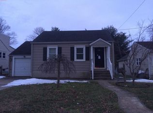 516 E Browning Rd, Bellmawr, NJ 08031