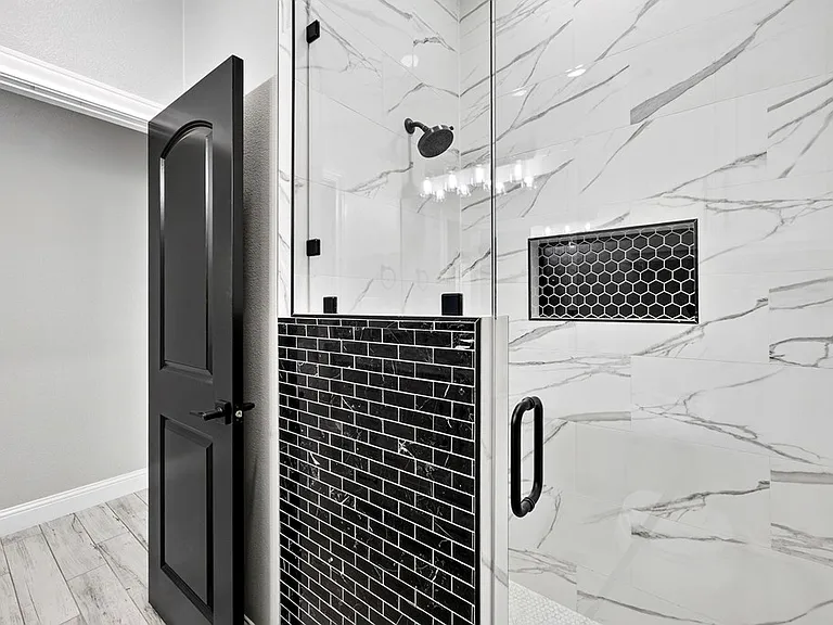 8619 La Jolla Dr — Photo 30