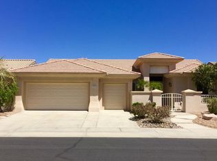 39152 Sandy Dr, Palm Desert, CA 92211