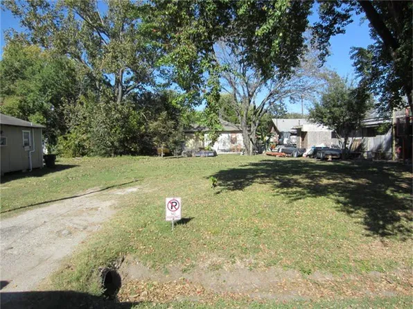 4019 Lumber Ln, Houston, TX 77016
