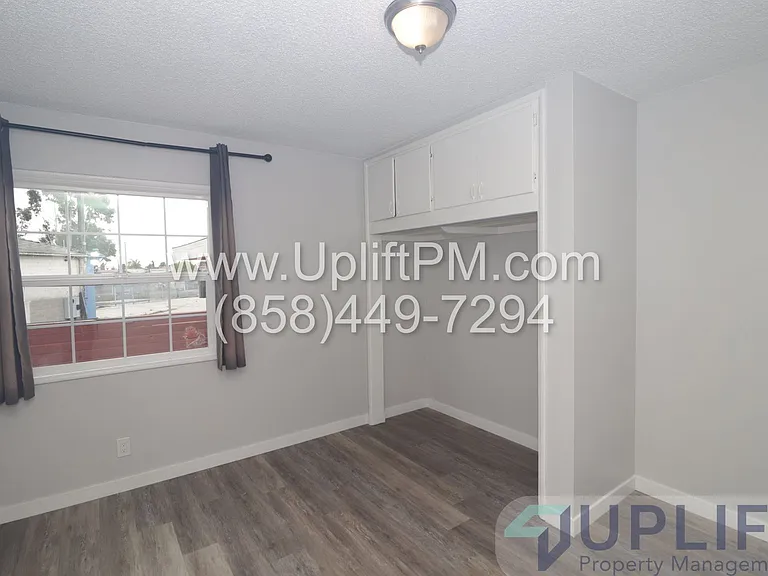 4827 Castle Ave — Photo 25
