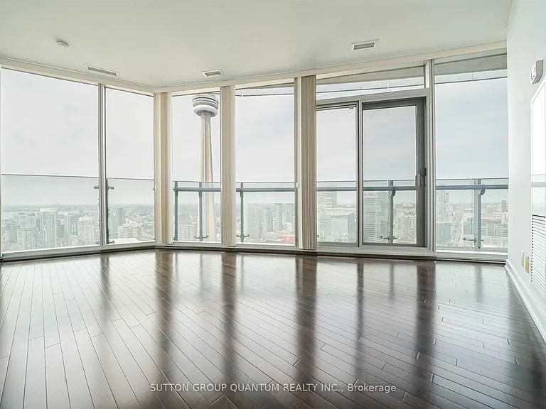12 York St #5207 — Photo 5