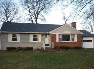 21 Olive St, Windsor Locks, CT 06096
