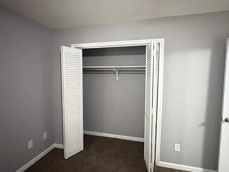 1824 Seay Ct — Photo 8