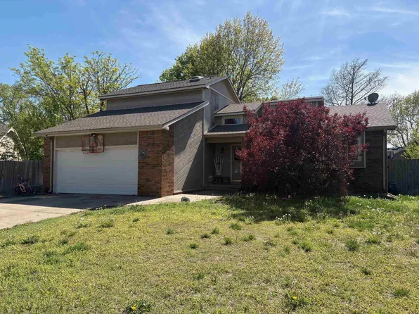 9239 W Westlawn Ct, Wichita, KS 67212