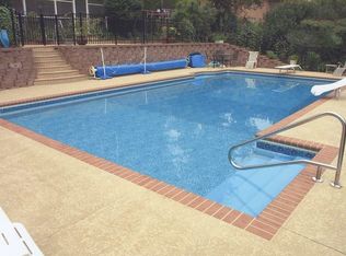 323 Dover Rd, Charlottesville, VA 22901