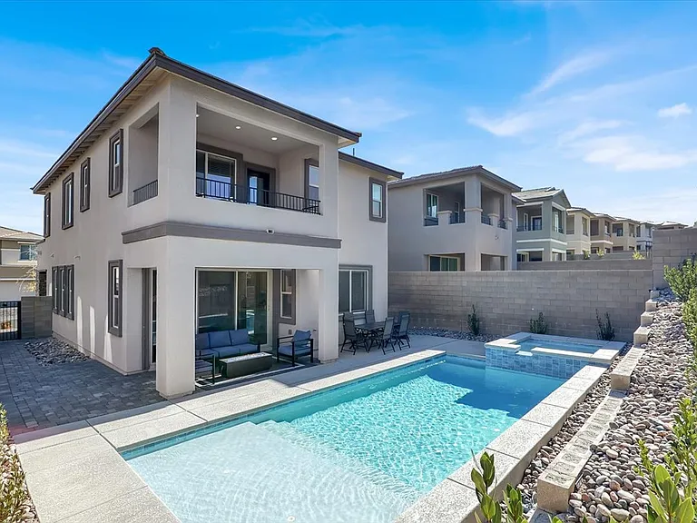 12340 Harbor Isle Ave — Photo 13