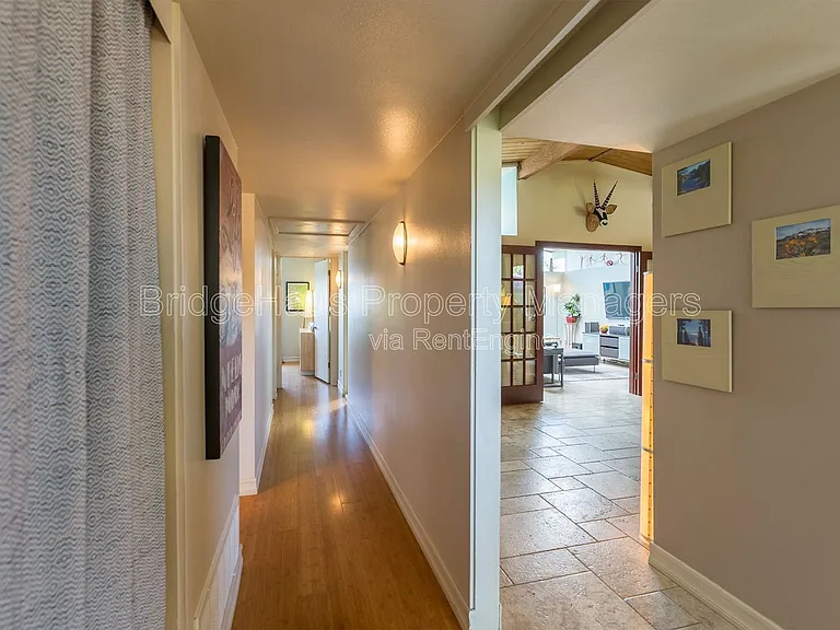 132 Riviera Dr — Photo 17