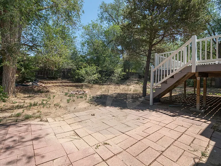 7123 Metropolitan St — Photo 20