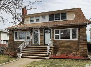 177 Westside Ave, Freeport, NY 11520