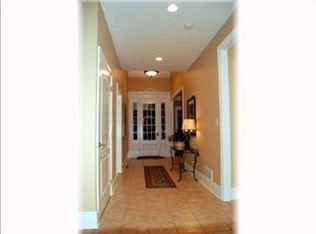 166 Saint Ives Way, Zelienople, PA