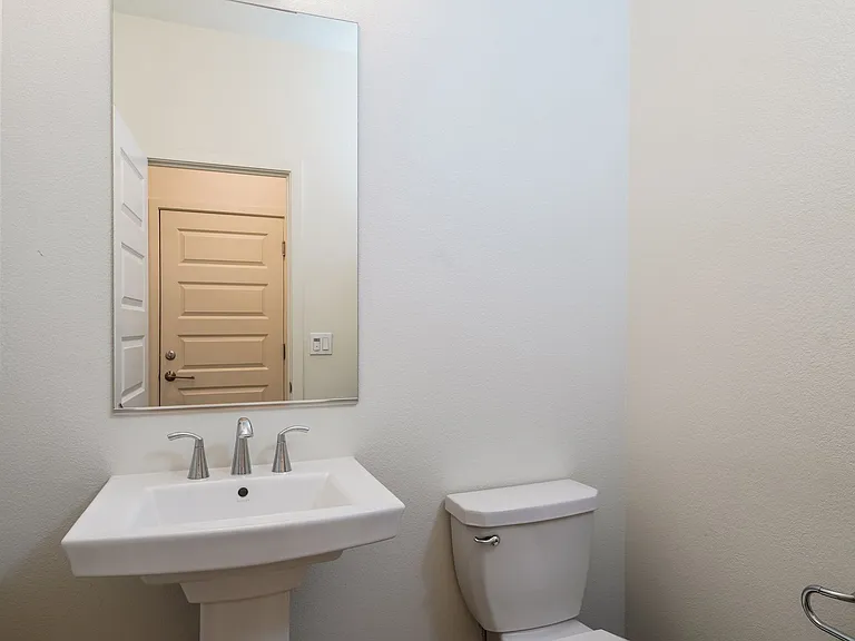10564 Trill Way — Photo 17