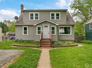 44 Lippincott Rd, Fox Lake, IL 60020