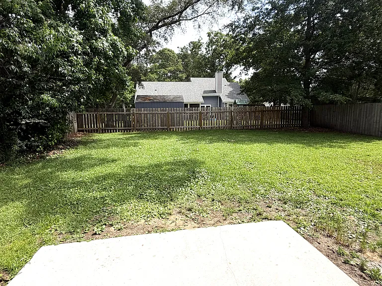 3950 Sage Dr — Photo 20