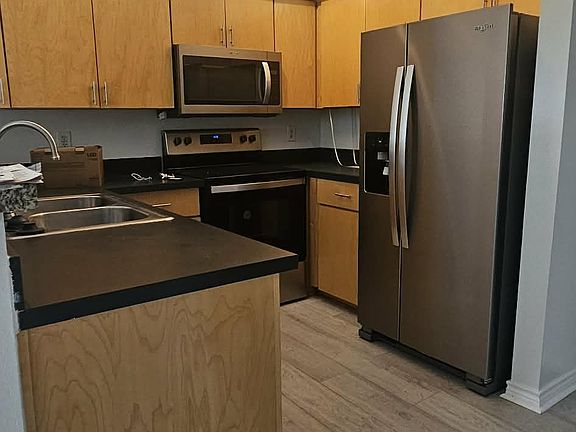3rd image of 3102 Kings Rd APT 2307