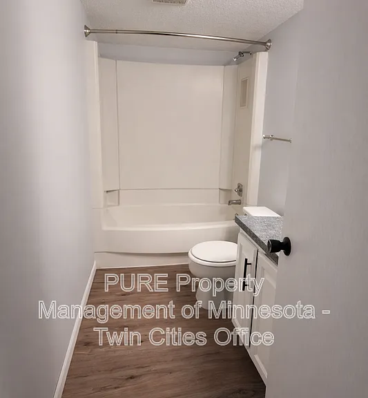 2500 Woodbridge St — Photo 5