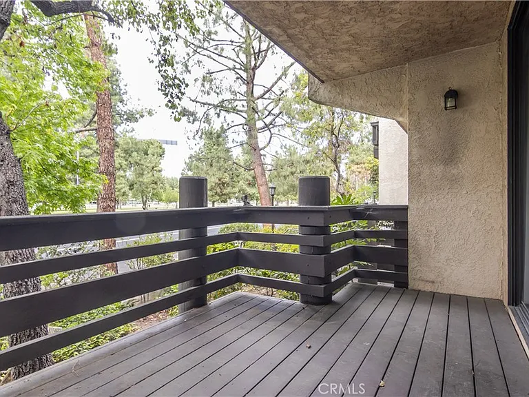 21820 Marylee St #225 — Photo 11
