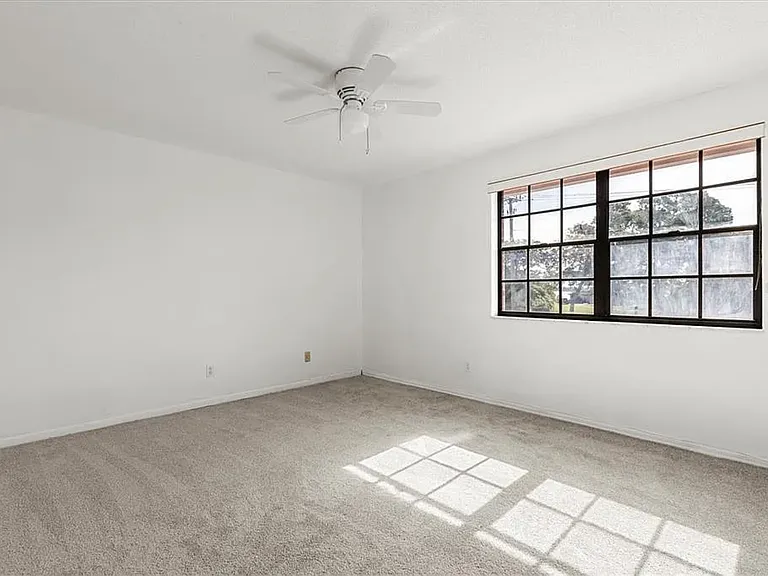 2250 S Palmetto Ave #I11 — Photo 16