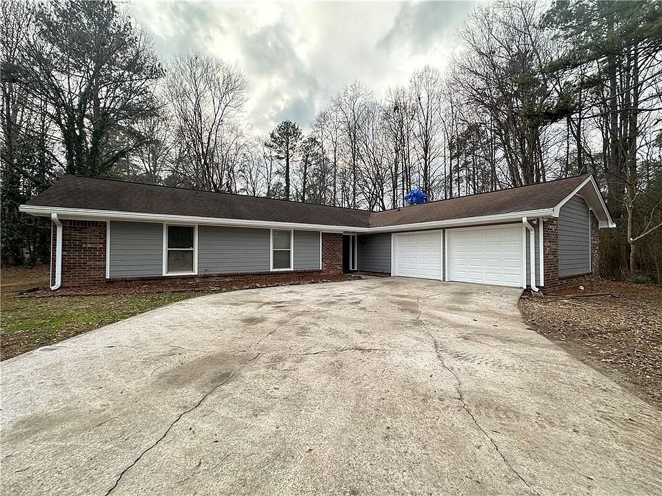 1st image of 3243 River Oak Pl