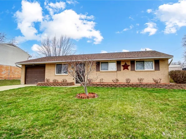 7401 Stonehurst Dr, Dayton, OH 45424