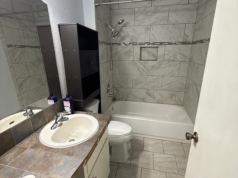419 Edna Ave — Photo 3