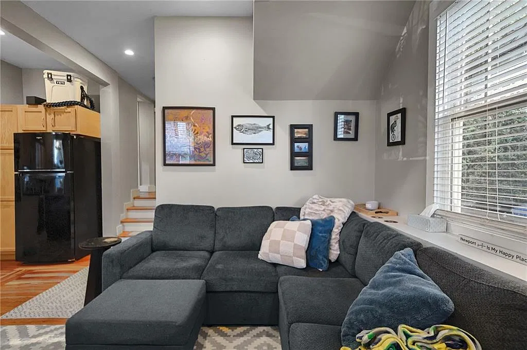 2 bed, 791 sqft, $2,400 — Photo 4