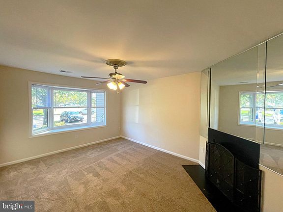 3rd image of 26 Meadow Pl