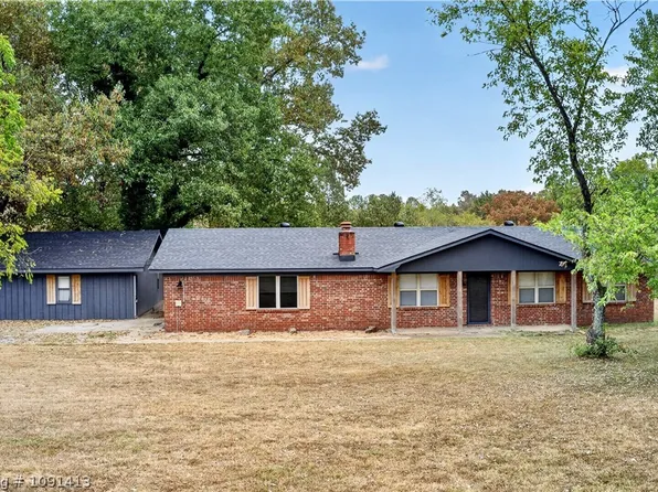 5831 S Ozark Est, Ozark, AR 72949