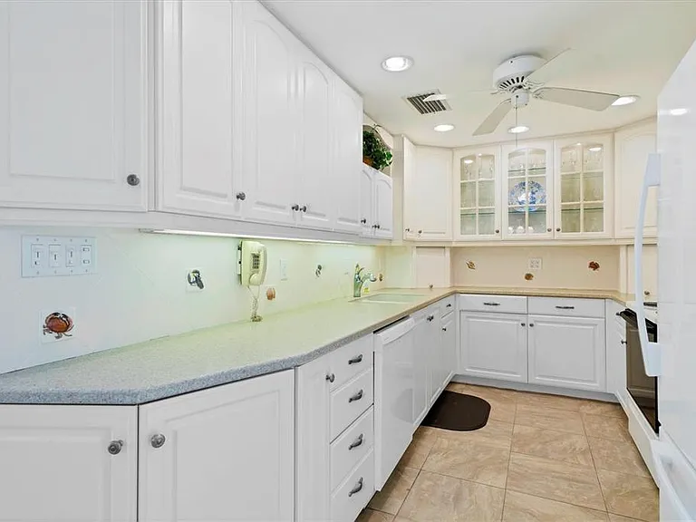 4485 Gulf Of Mexico Dr #Penthouse 2 — Photo 7