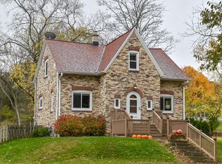 12615 W Meadow Ln, New Berlin, WI 53151