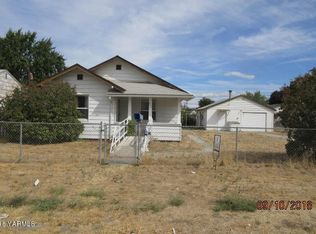 4007 S 3rd St, Yakima, WA 98903