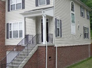 111 Coral Reef Ct, Stafford, VA 22554