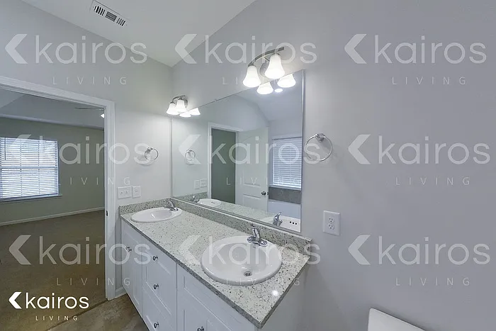 822 Heather Dr — Photo 16
