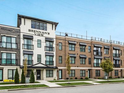 1010 Corby Blvd UNIT 202, South Bend, IN, 46617