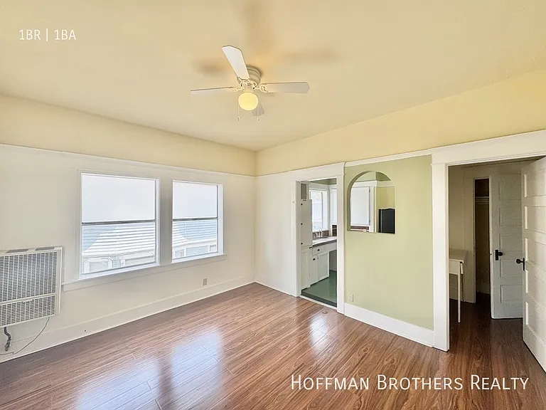 1032 Albany St #9 — Photo 7