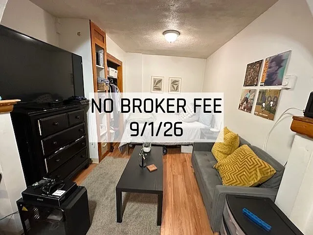 64 Prince St #2
