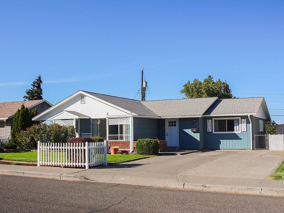 1st image of 2628 W 6th Ave