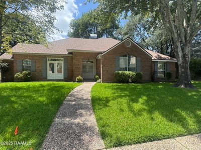 211 Spyglass Ln, Broussard, LA, 70518