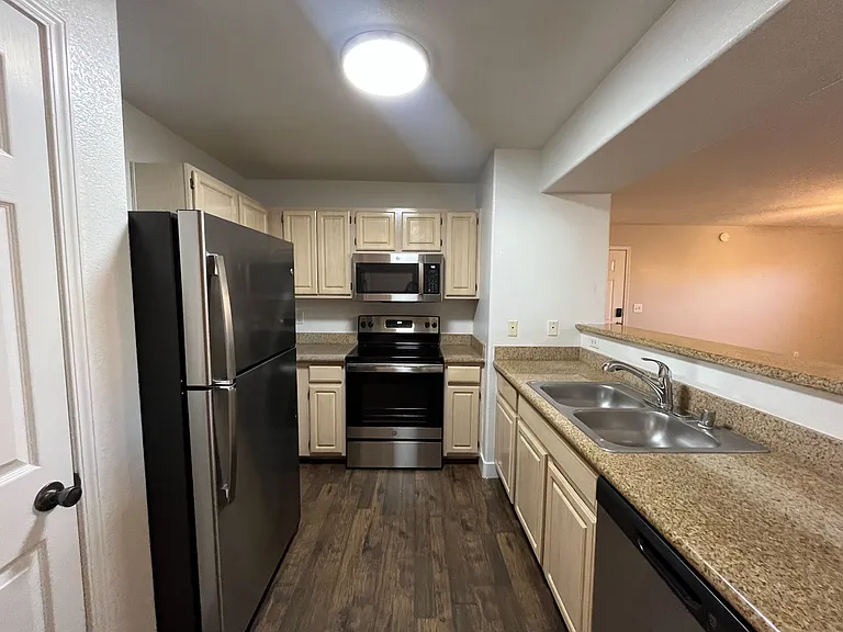 555 E Silverado Ranch Blvd #1089-1 — Photo 11