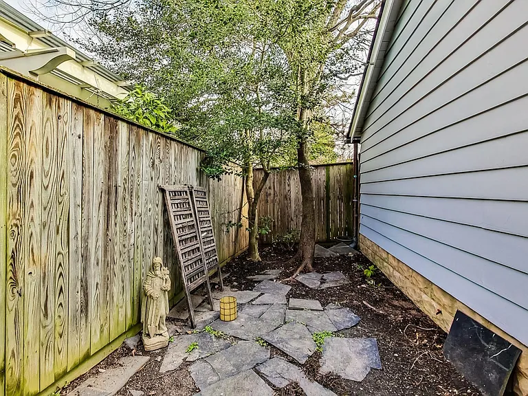 4509 Highland Ave — Photo 43